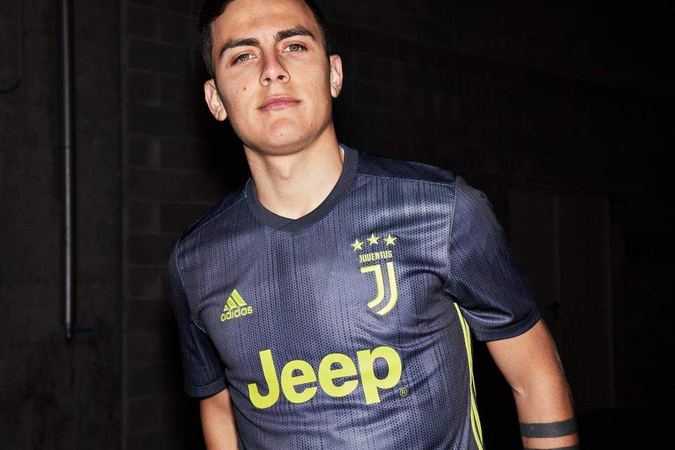 Juventus third kit3