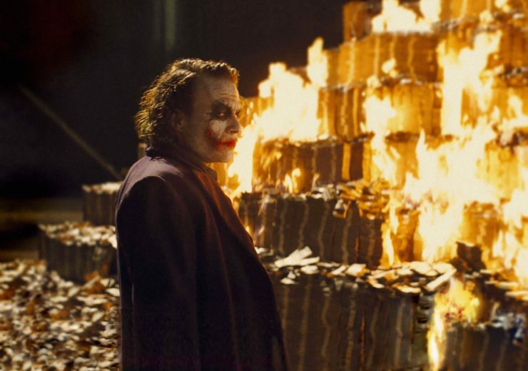 Joker burning money