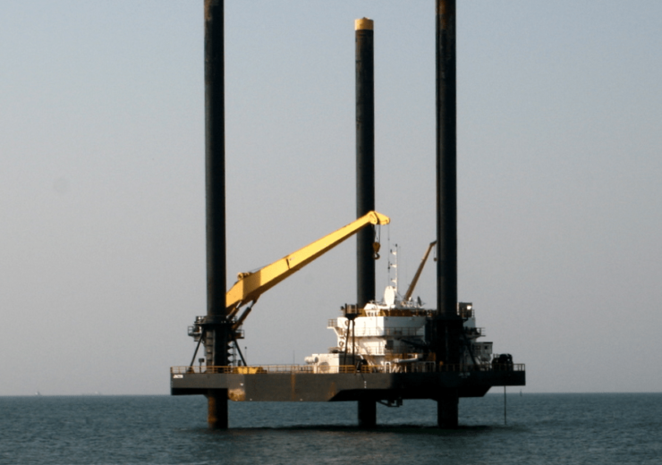 Angola oil platform - WC Paulo César Santos
