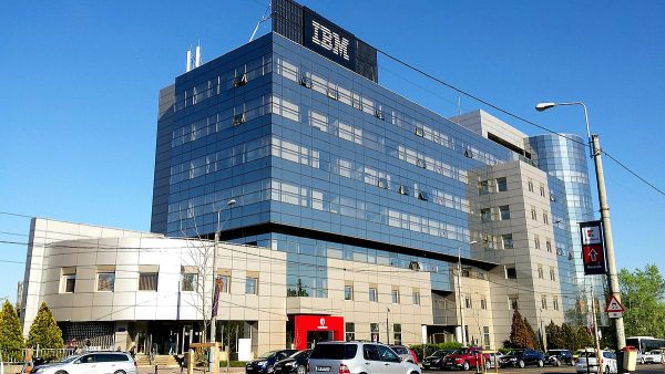 1200px-2017_sediul_IBM
