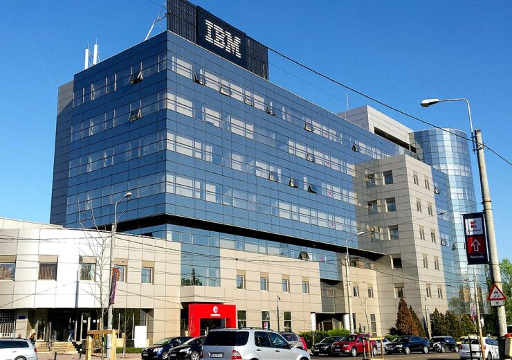 1200px-2017_sediul_IBM (1)
